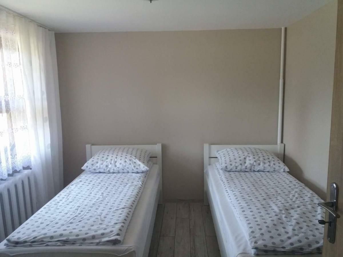 Pokoje U Ewy Piotrowice  Extérieur photo